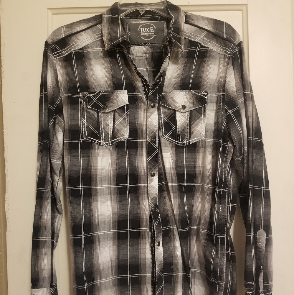 BKE standard fit plaid nice button up